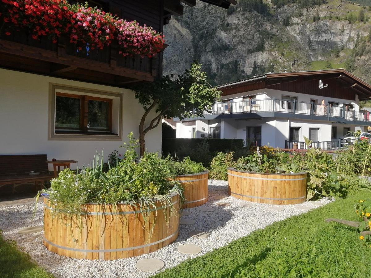Vila Haus Stefan Längenfeld Exteriér fotografie